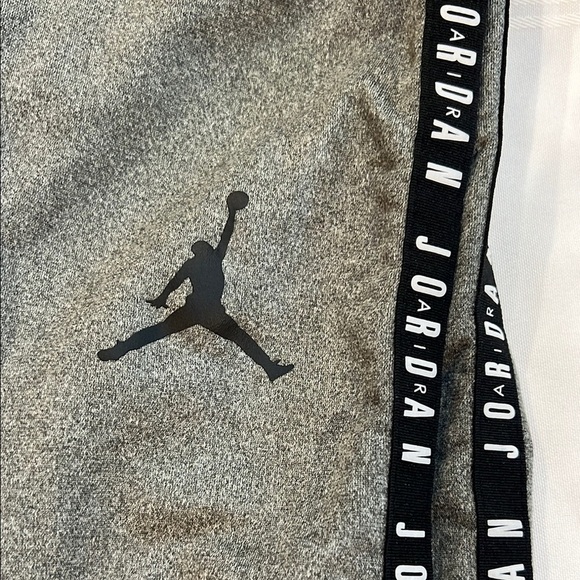 Jordan Gray Sweatpants with Striped Detail - Picture 3 of 3